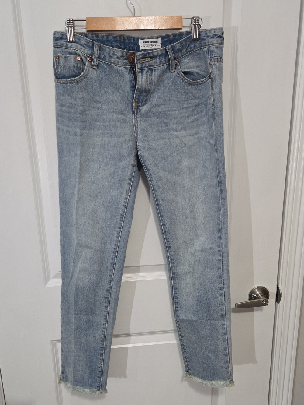 One XOneTeaspoon Jeans Size 28